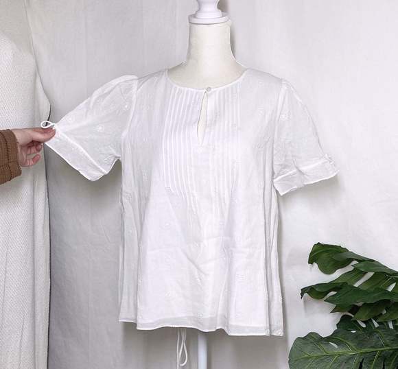 Madewell Tops - NWT Madewell White Embroidered Flowers Boxy Blouse Boho Style